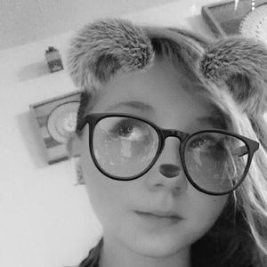 Meet your Posher, Jocelyn